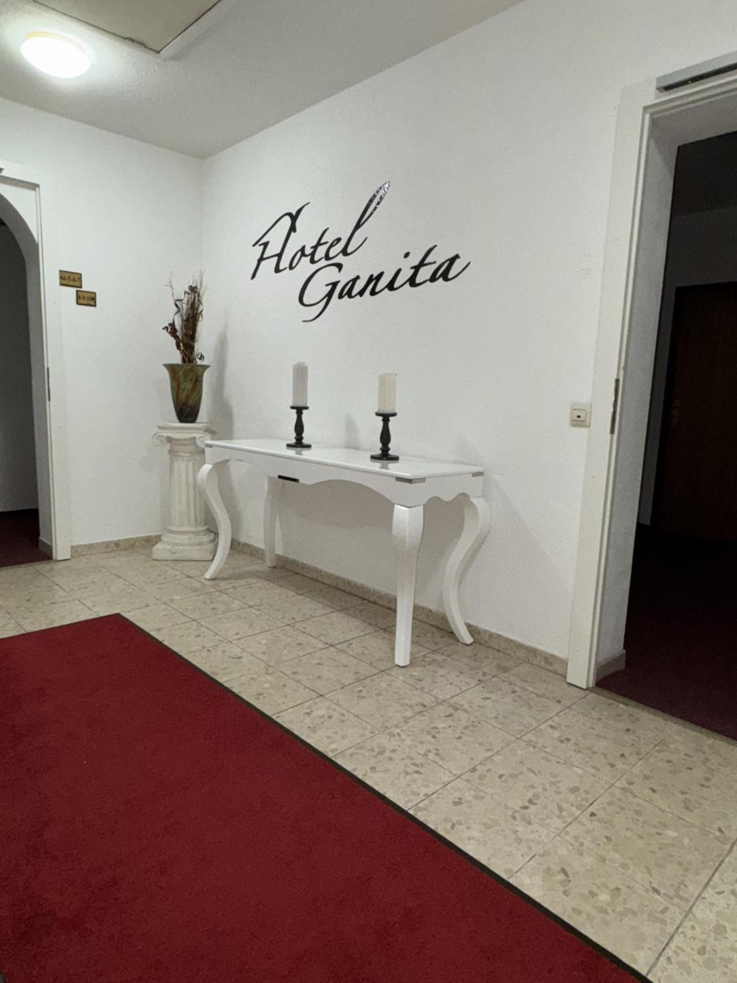 Hotel Ganita Вайль-на-Рейне Экстерьер фото